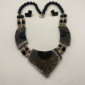 Lee Sand Geometric Necklace and Earring Set